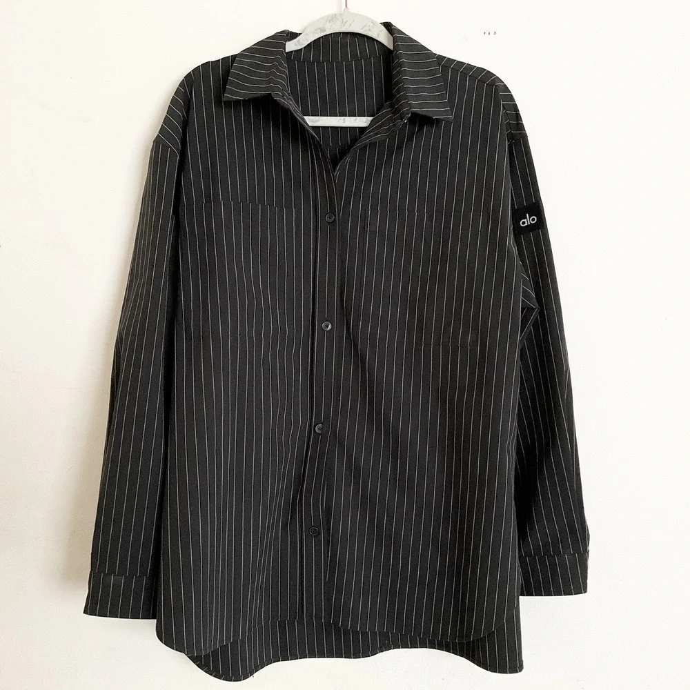 Alo Yoga Pinstripe Daylight Button Down Long Sleeve Black/Titanium L